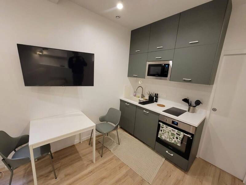 Rent apartment of 19 sqm in PARIS 10