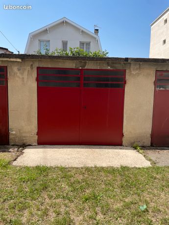 Grand box 16m2 à louer