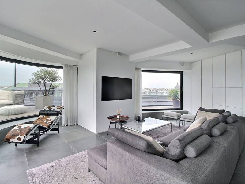 Location appartement de 100m2 à PARIS 9