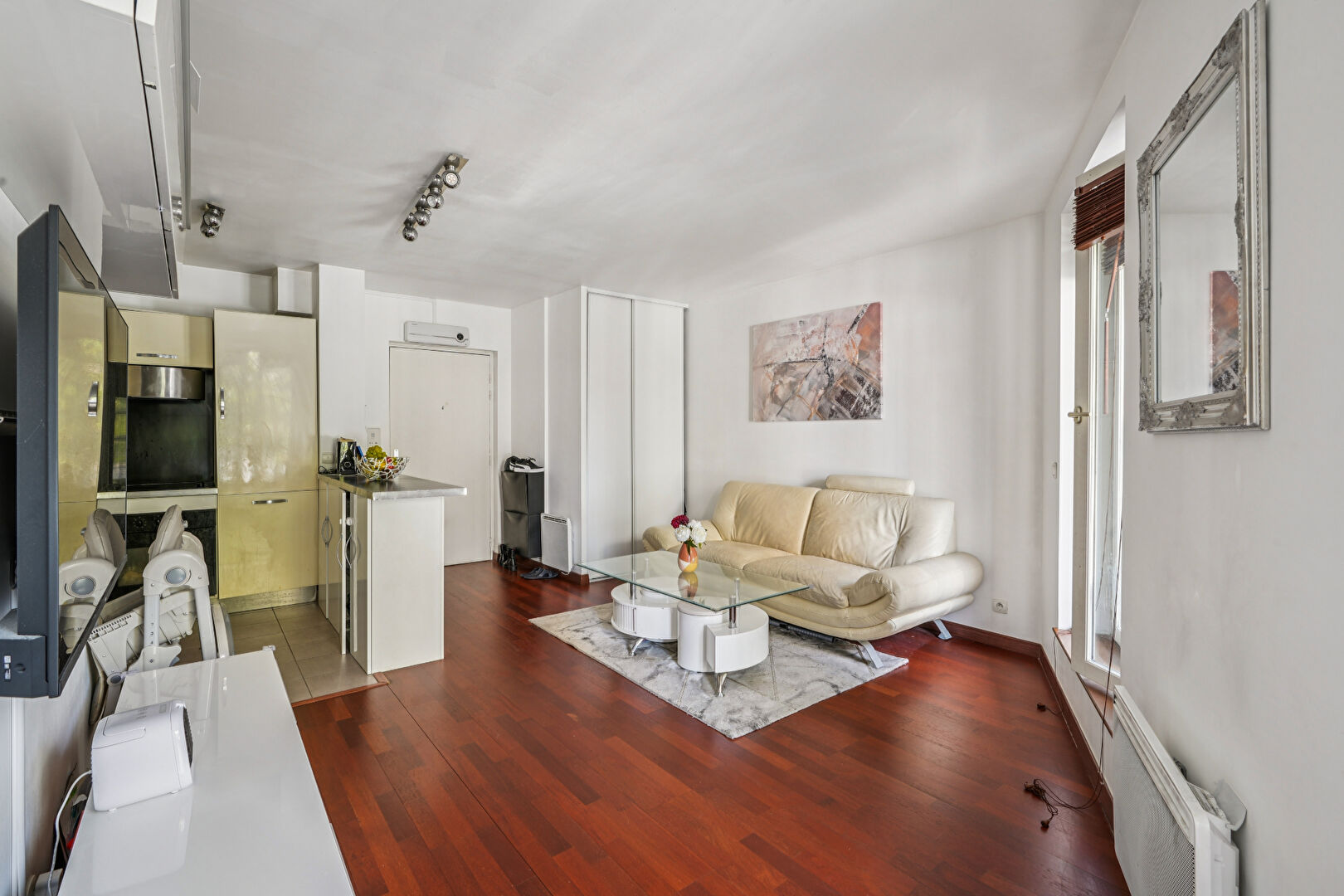 APPARTEMENT A VENDRE - ROMAINVILLE SERGE GAINSBOURG - 38m2