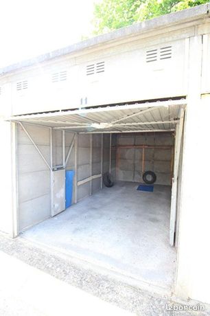 Parking/box 14 m2 VIRY CHATILLON