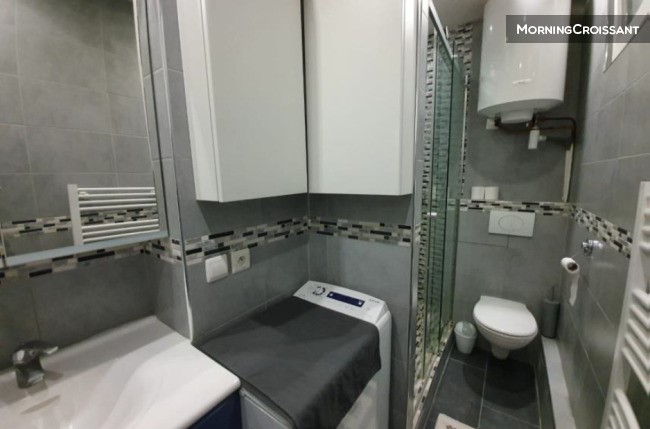 Location appartement de 45m2 à PARIS 15