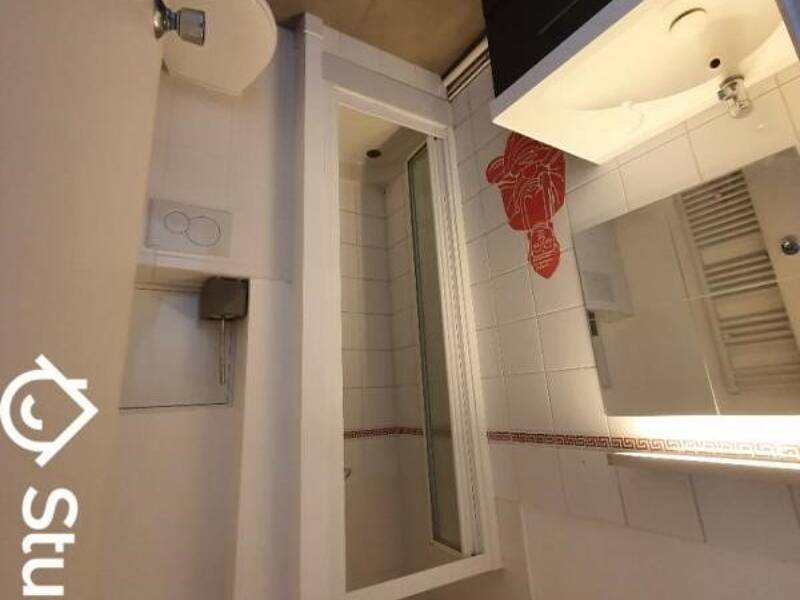 15sqm apartment for rent in SURESNES