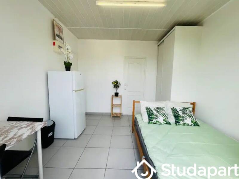 Location apartment of 18sqm in Villejuif