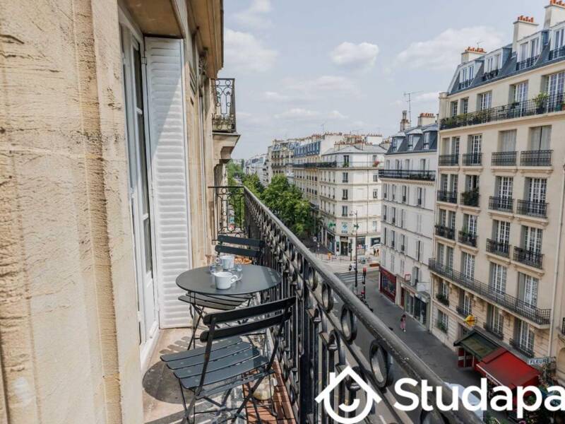 Short-term rental apartment of 32sqm in PARIS 17