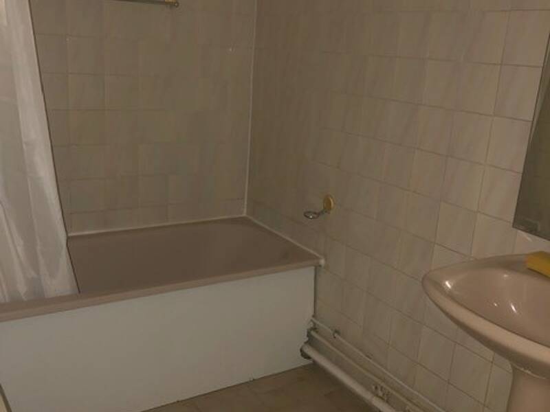 Location appartement de 37m2 à LA LONDE LES MAURES