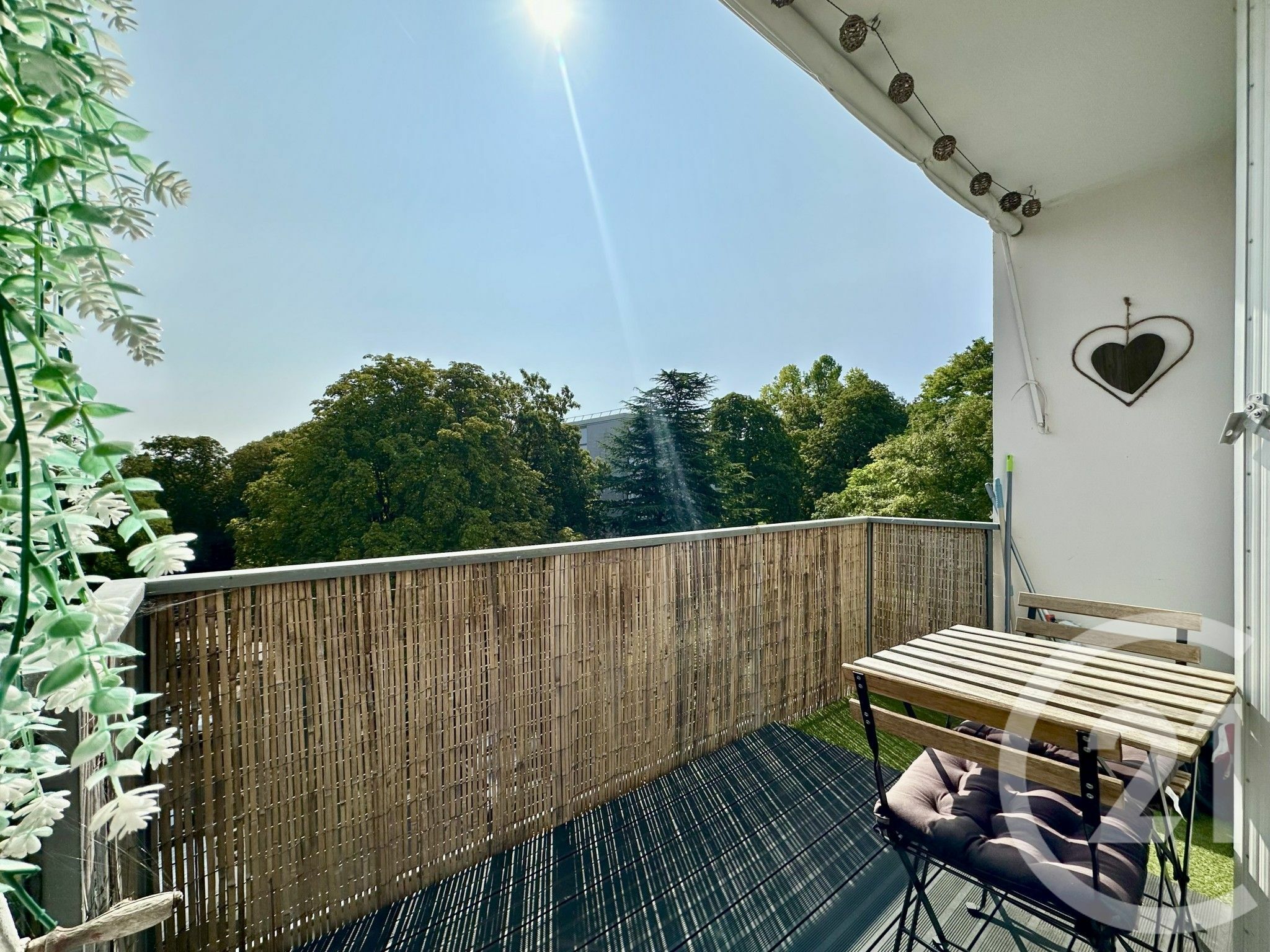 Sale apartment of 53sqm in MARLY LE ROI