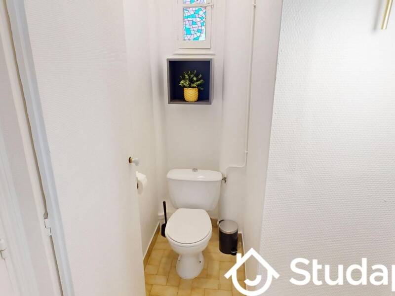 Location appartement de 49m2 à PARIS 9