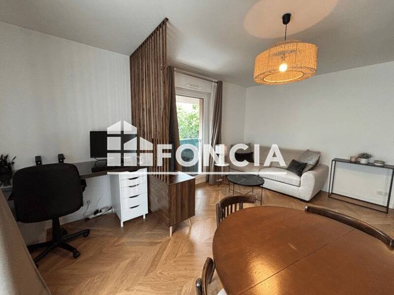 T2 49m2 rénové avec balcon à Saint Germain en Laye