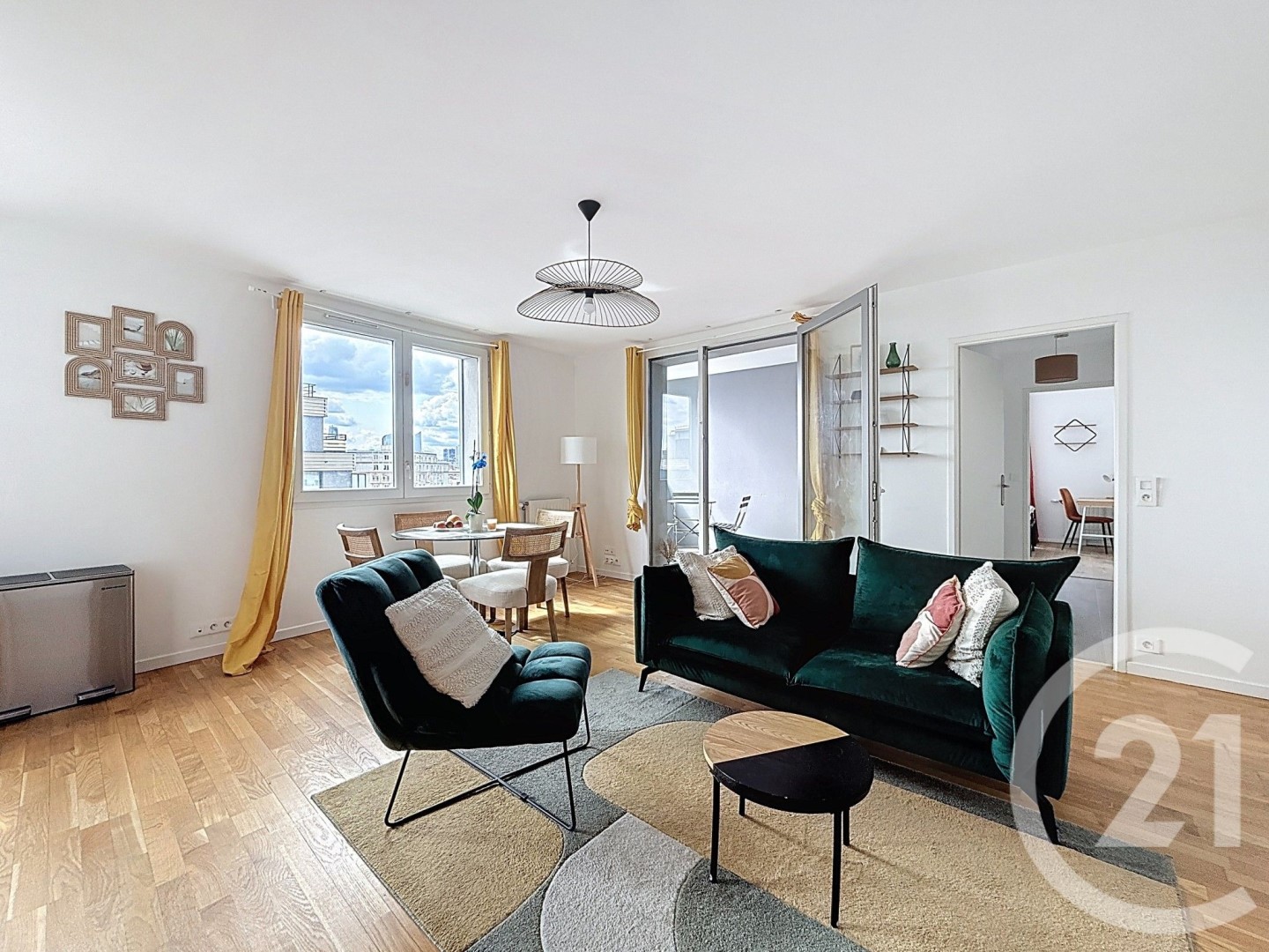 Appartement 78m² 4 pièces avec loggia à Colombes Charles de Gaulle