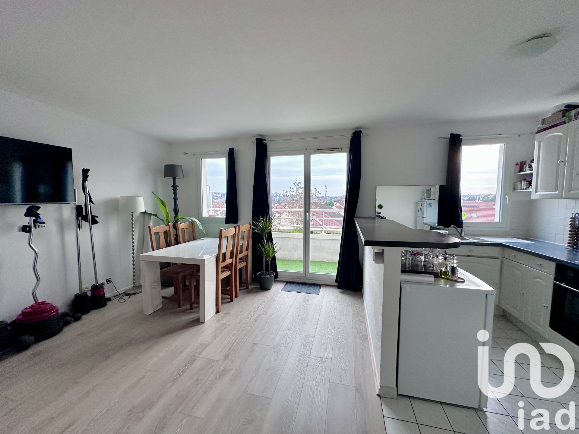 Appartamento T2 47 mq luminoso con terrazza Corbeil-Essonnes