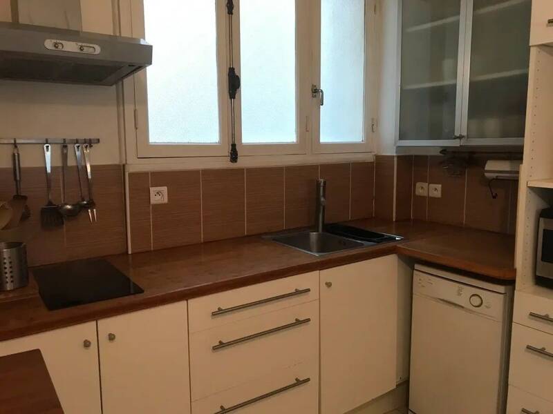 Rental apartment of 48sqm in PARIS 16