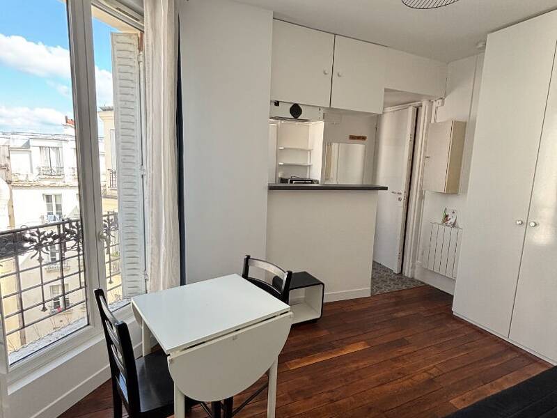 15 sqm apartment for rent in PARIS 17