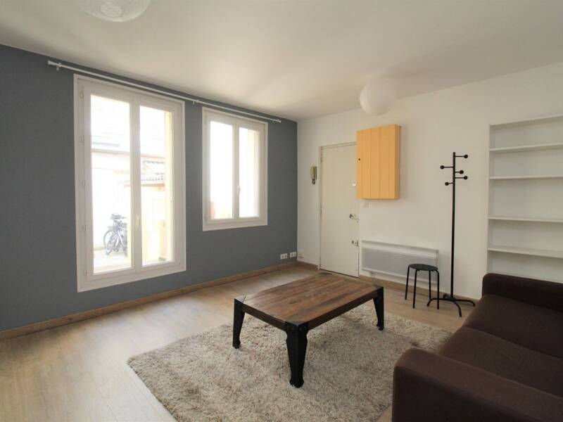 26 sqm apartment for rent in PARIS 14