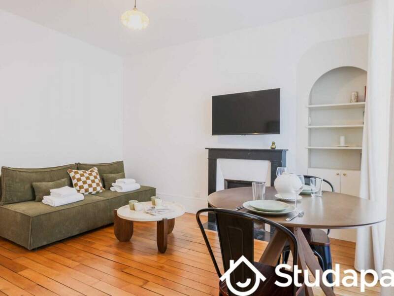 Appartamento luminoso 33 mq 2° piano Neuilly-sur-Seine
