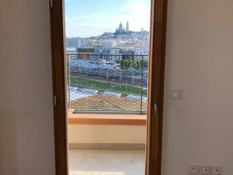 Location appartement de 10m2 à PARIS 18