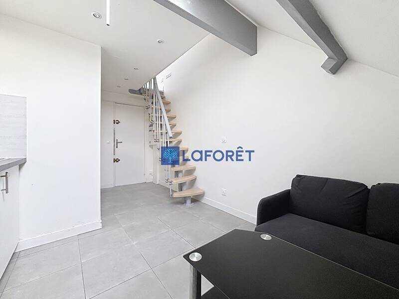 Furnished T2 13 sqm in Savigny-sur-Orge near city center