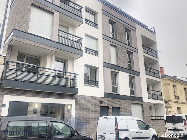 T3 64 mq luminoso con balcone Aubervilliers 93300
