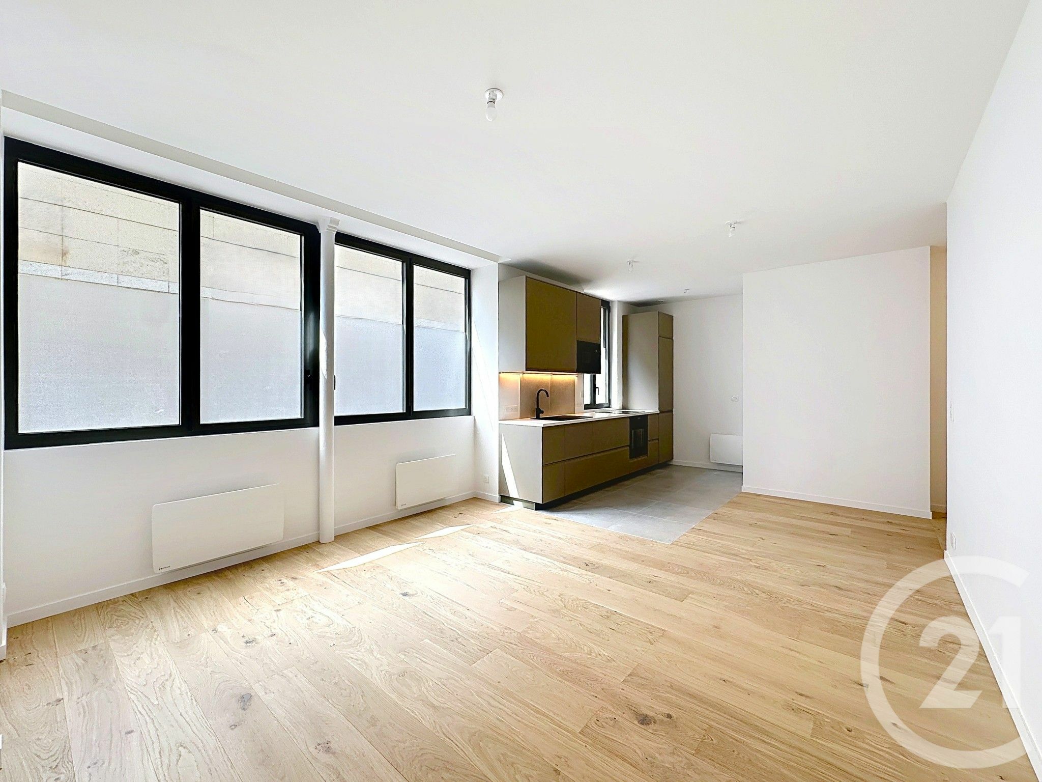 Sale apartment of 58 sqm in PARIS 19