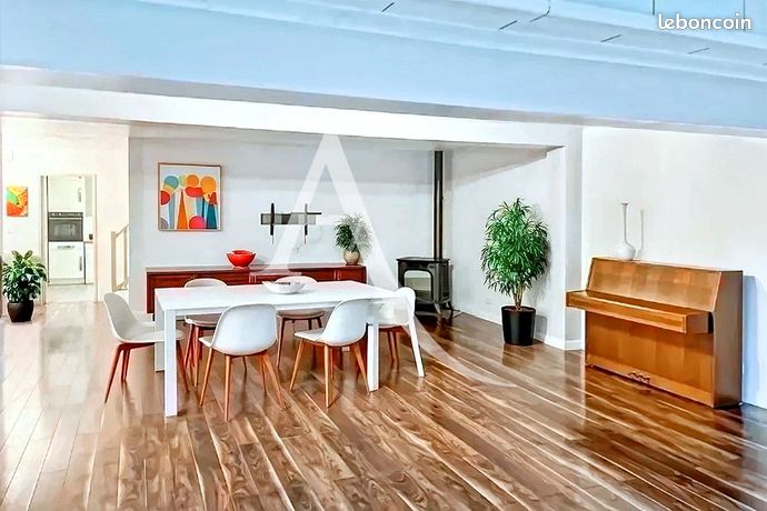 منزل مكون من 8 غرف في سيرجي (95800)