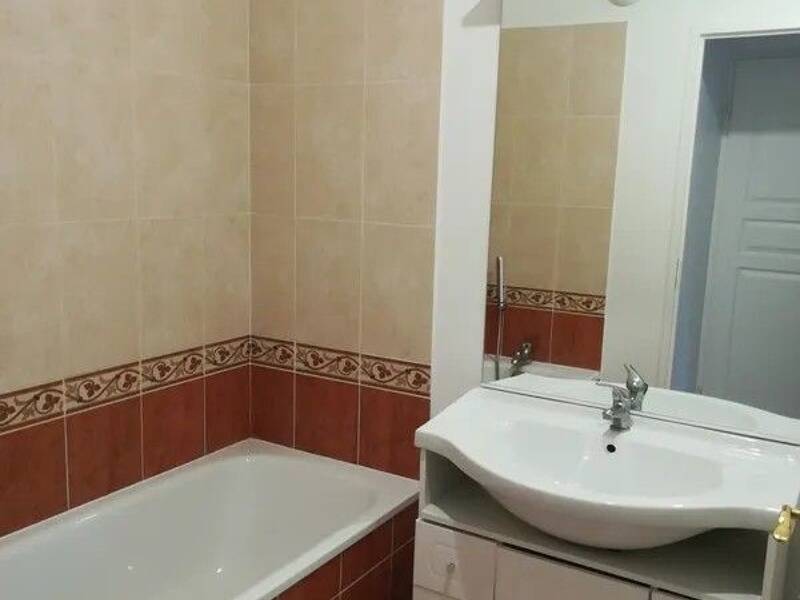 Location appartement de 44m2 à CORBEIL ESSONNES