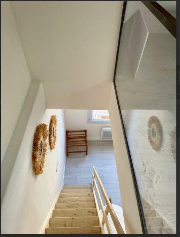 Studio / 27m2 / Pantin (RER E)