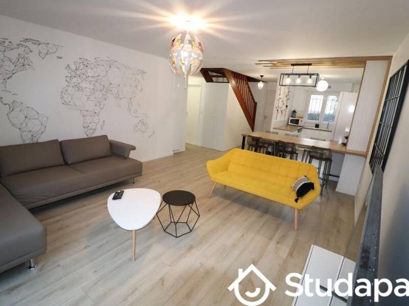 Maison 11 m² colocation avec jardin Cergy 95000 proche ESSEC