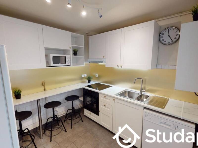 12sqm apartment for rent in PARIS 1