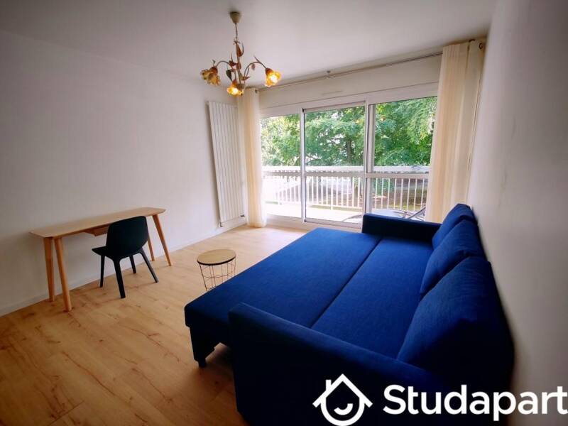 Location appartement de 9m2 à LES ULIS