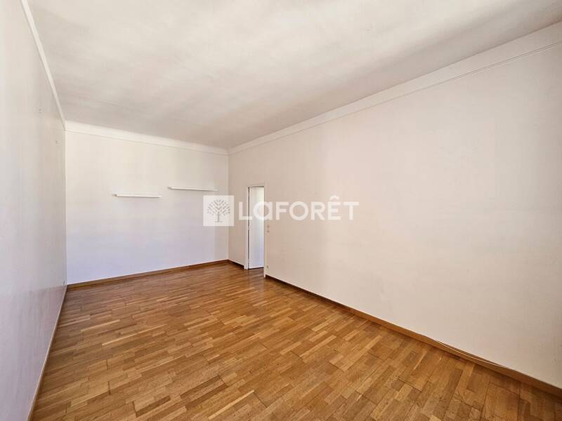 Location appartement de 63m2 à PARIS 9