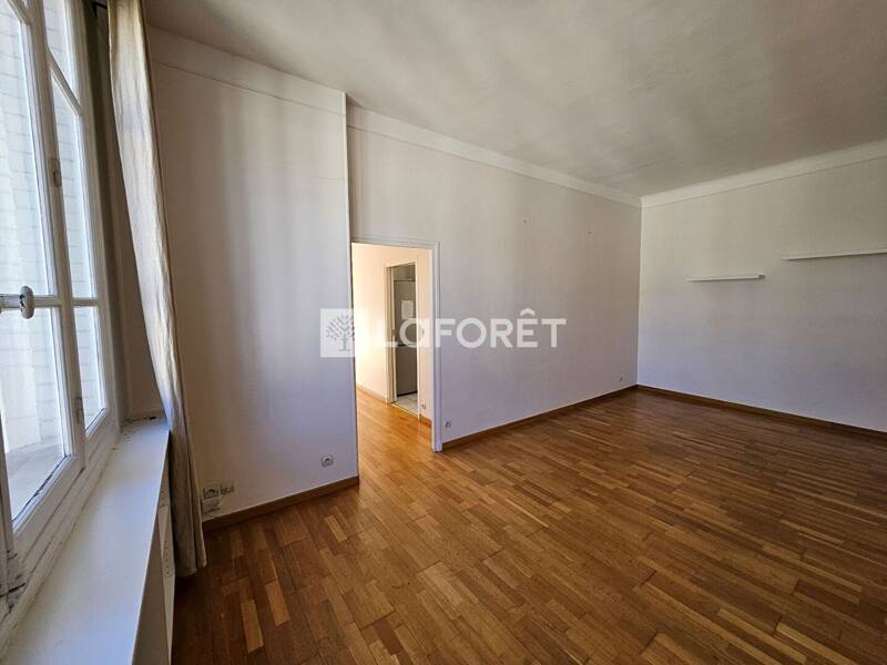 Location appartement de 63m2 à PARIS 9