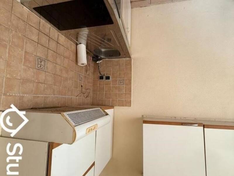 Location appartement de 12m2 à PARIS 11