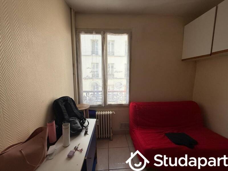 Appartement 12m² confortable à louer Paris 11 quartier vibrant