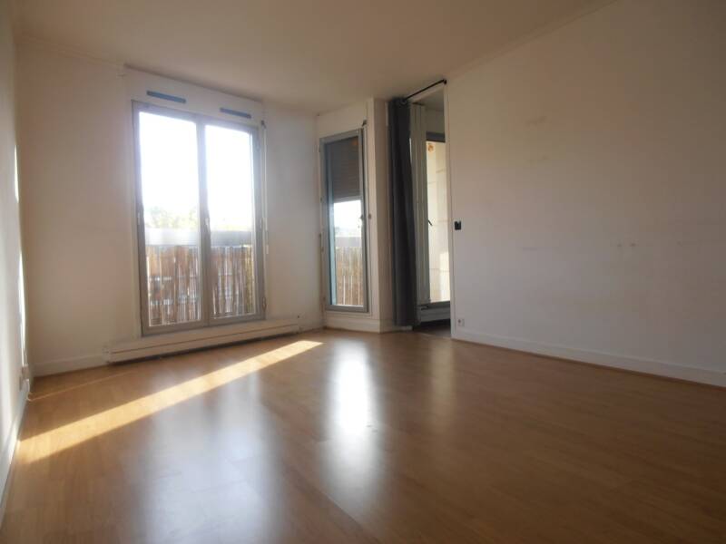 Appartement 25m2 avec balcon à Versailles Porchefontaine