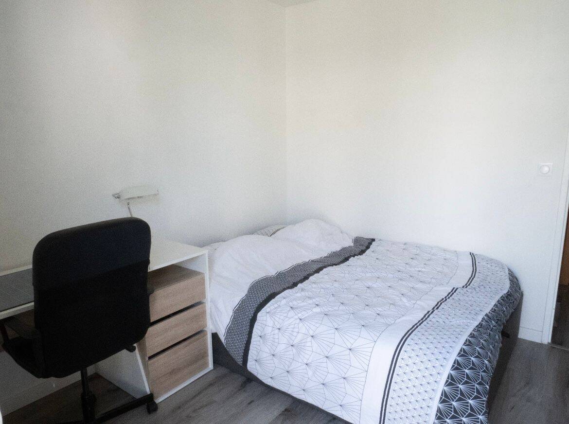 🏡 Chambre meublée en colocation – Quartier Mermoz, Bois-Colombes (92 270)