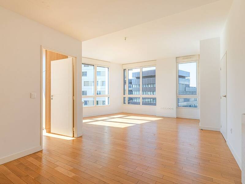 Appartement 94m² 4 pièces avec terrasse Paris 17 à deux pas métro