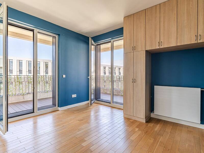Location appartement de 94m2 à PARIS 17