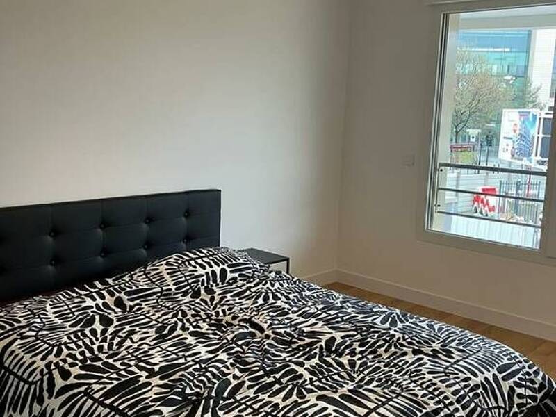 40 sqm apartment for rent in Courbevoie