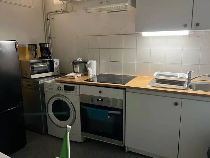 15 sqm apartment for rent in Puteaux