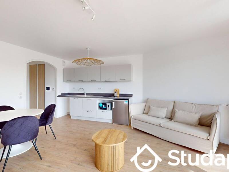 Apartment for rent, 44 sqm in CLICHY.