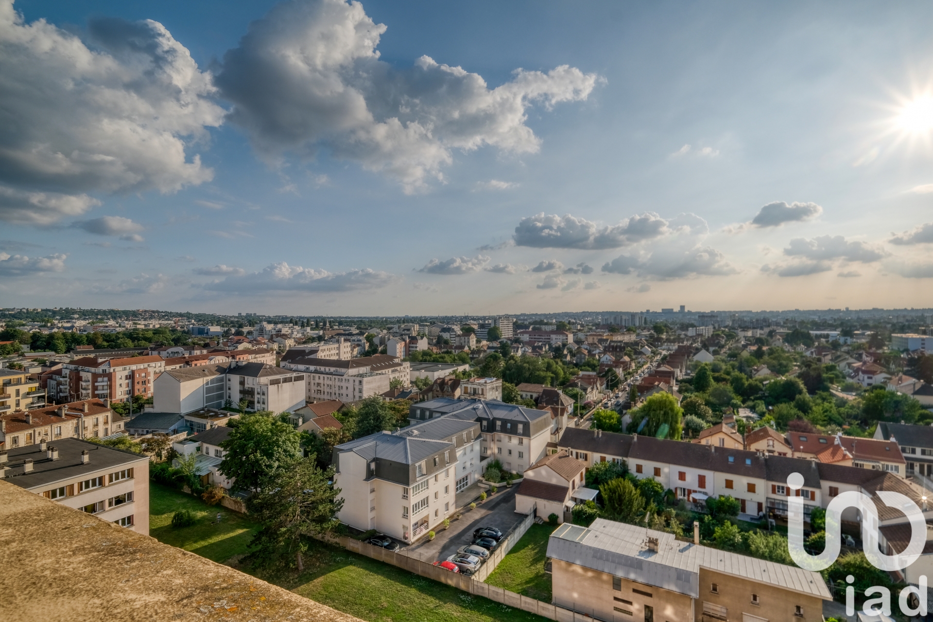 Apartment in Neuilly-sur-Marne (93330)