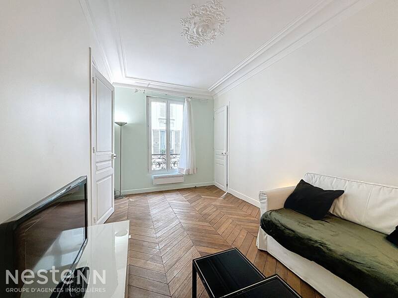 Apartment for rent of 47 sqm in PARIS 17