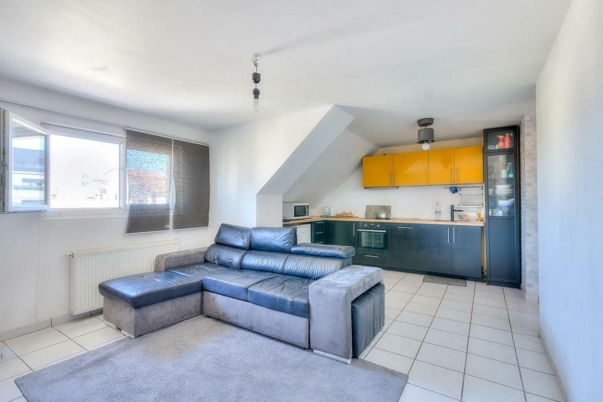 T2 34 m² lumineux avec cuisine ouverte à Viry-Châtillon
