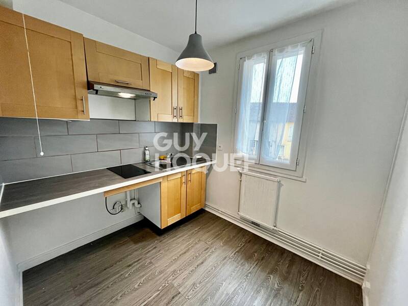 Location appartement 26 m² en très bon état à Massy 91300