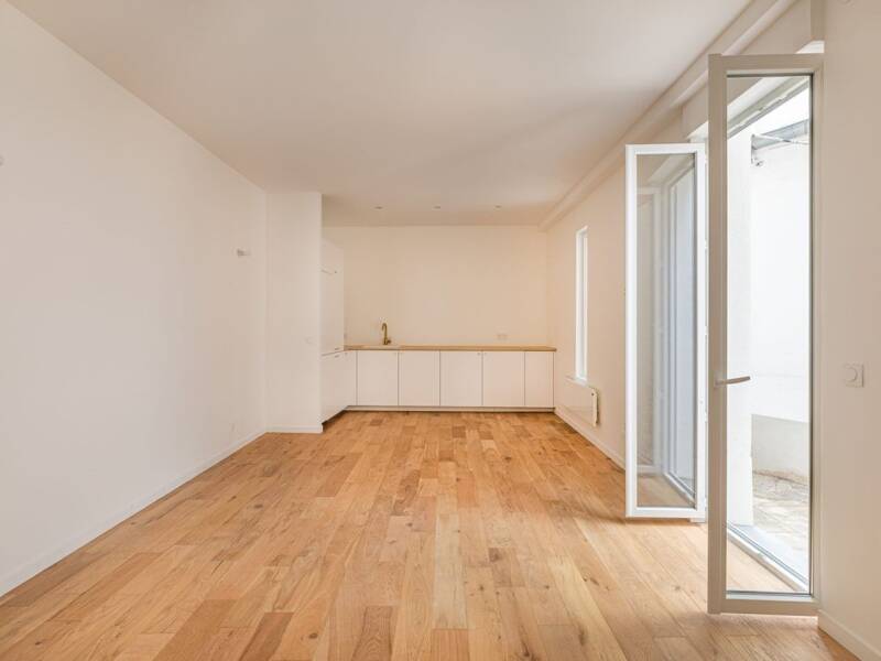 House 93sqm 4 rooms with terrace in Paris 14th 75014