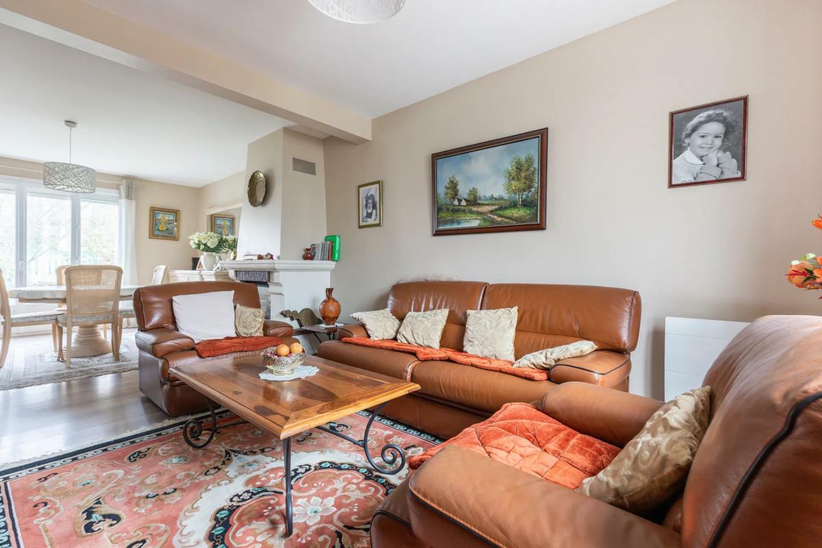 4-room house of 121 sqm for sale in Pontault-Combault - Ideal for families