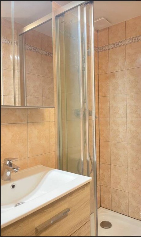 Apartment for rent of 17 sqm in CLICHY