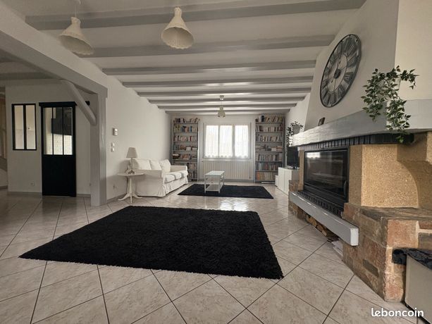 Maison 160 m² 4 chambres avec dépendance Blanc-Mesnil 93150
