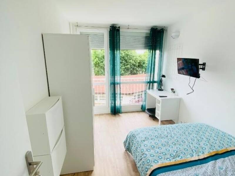 9sqm apartment for rent in CHELLES