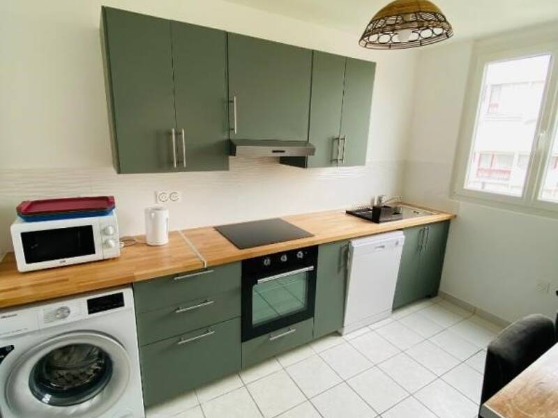 9sqm apartment for rent in CHELLES